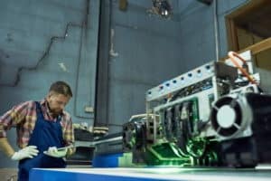 Business Central Premium vs Essential for the Manufacturing Company
