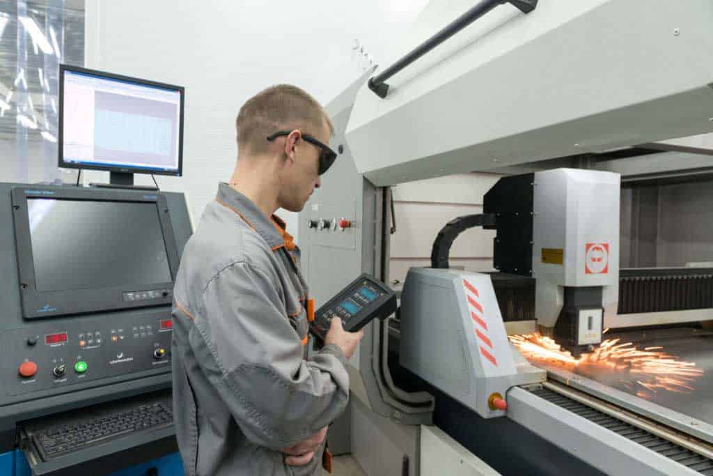 modes of manufacturing are not always dictated by equipment used