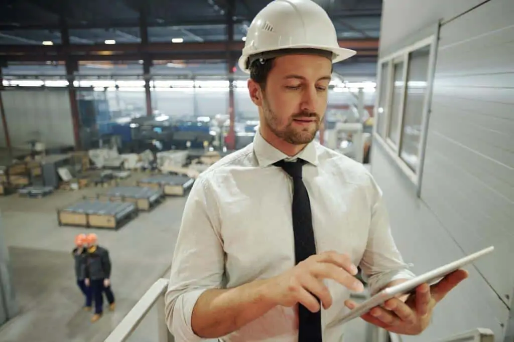 Business Central Manufacturing Implementation Costs in 2022 business central implementation costs