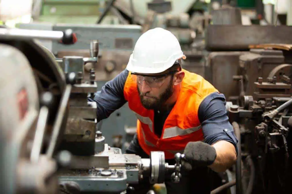 The Top 3 Government Funding Programs for Canadian Manufacturers Funding Program for Canadian Manufacturers