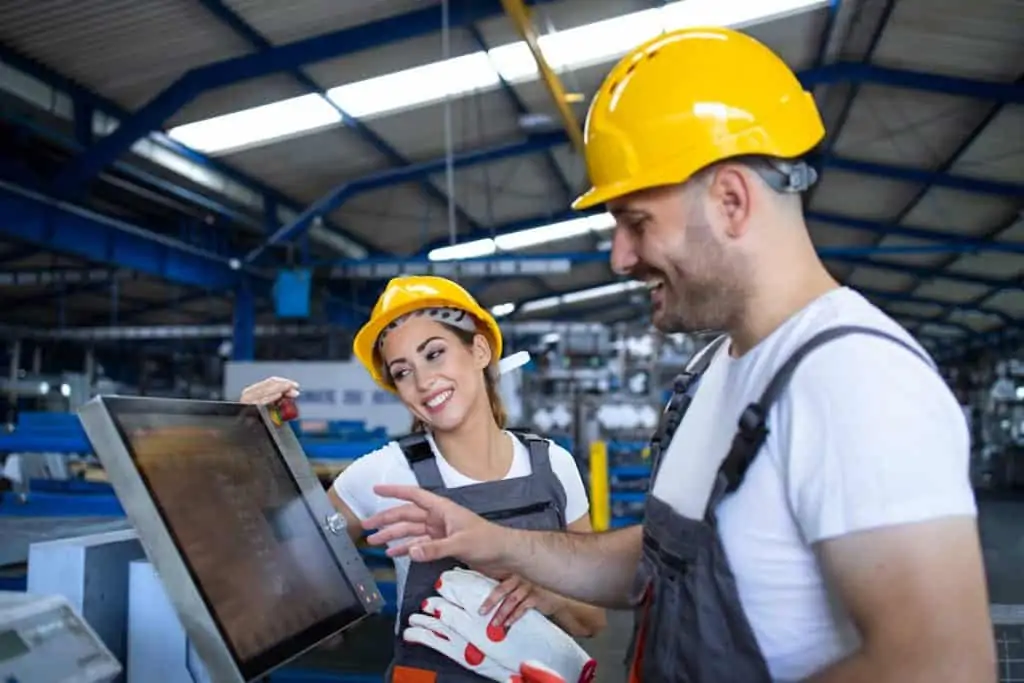 Top 7 Reasons to Avoid Cloud Manufacturing ERP Systems Dynamics 365 Business Central Training